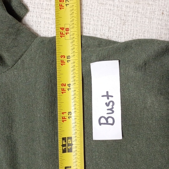 NWT Athleta Breezy Scoop V-neck Short Sleeve Tee Olive Women's Size XXS - Picture 6 of 8